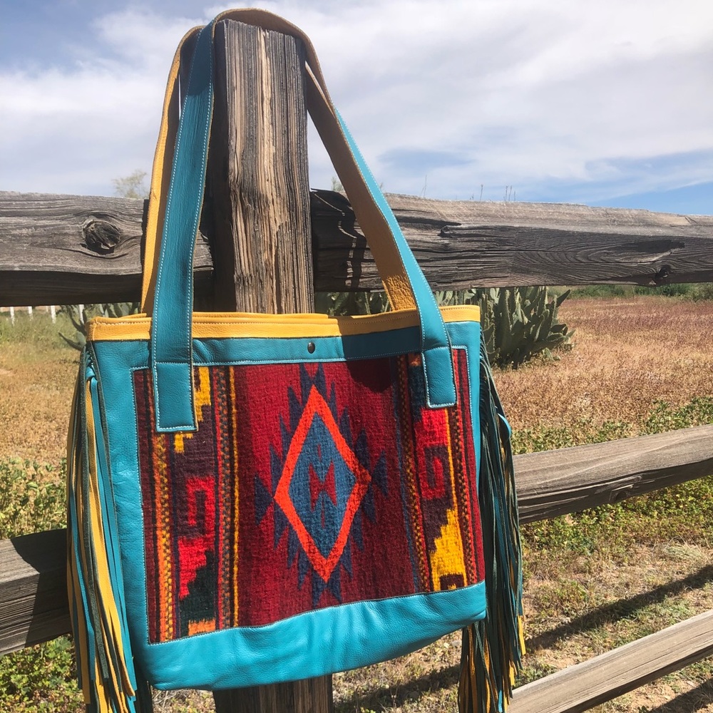 💥HP Leather & Navajo Aztec Wool Purse Long Fringe - Picture 3 of 8